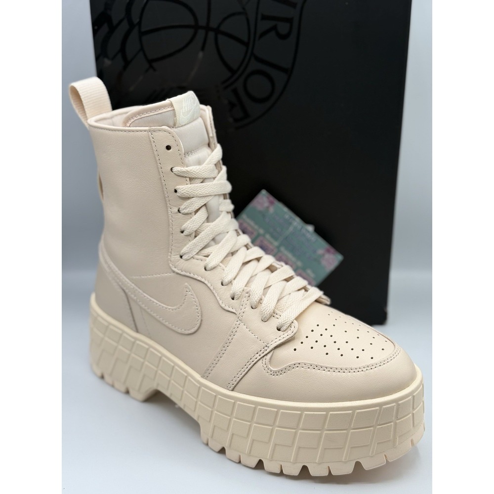 Nike Air Jordan 1 Brooklyn Boots Women Tan 8.5 Sneaker Boots New Athletic